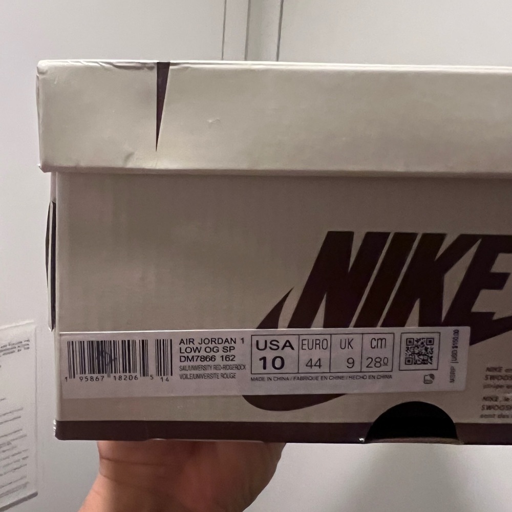 Travis Scott reverse mocha 1